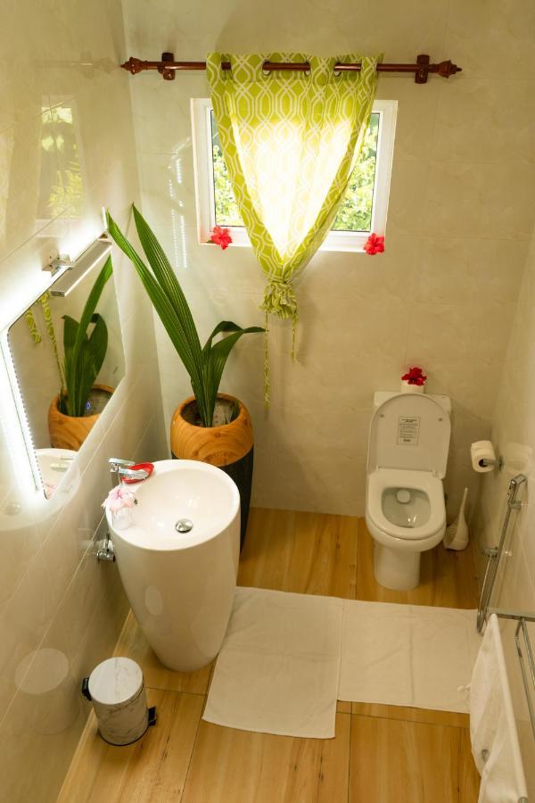 Villa Charette-Self Catering Villas Ла-Диг Экстерьер фото