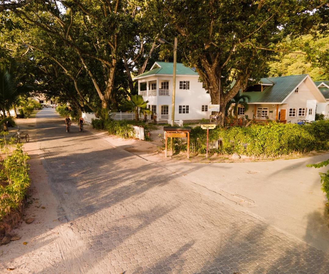 Villa Charette-Self Catering Villas Ла-Диг Экстерьер фото