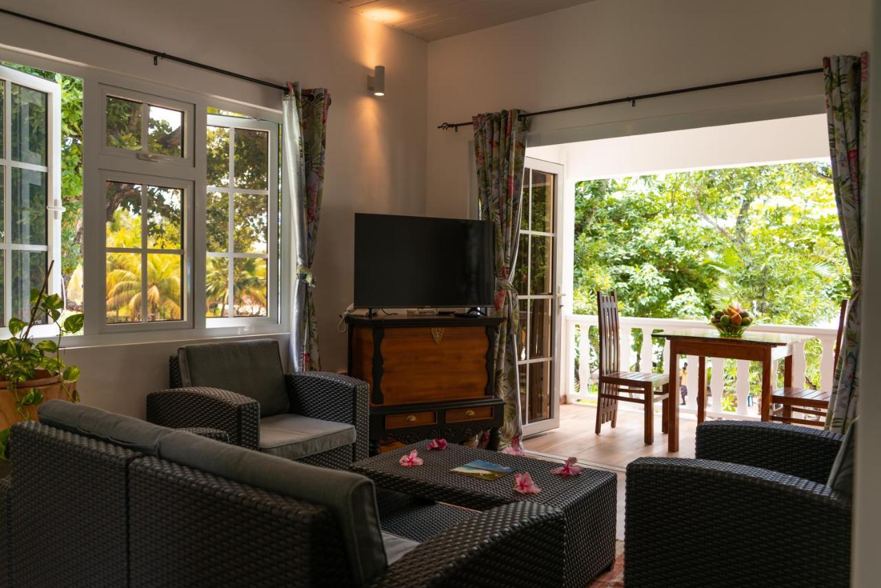 Villa Charette-Self Catering Villas Ла-Диг Экстерьер фото
